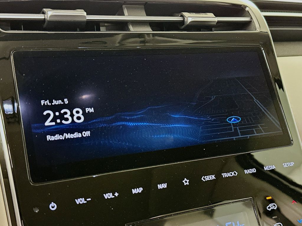 Thumbnail: 2023 Hyundai Tucson - 16