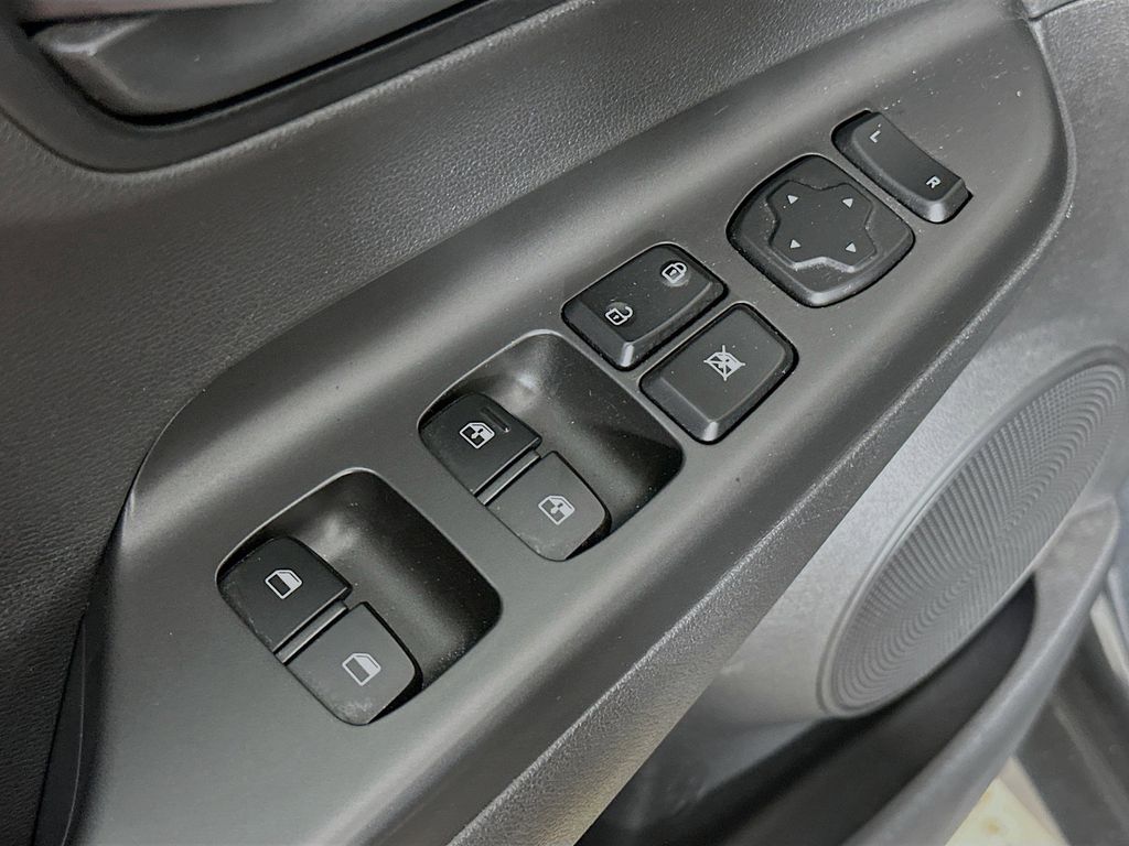 Thumbnail: 2019 Hyundai Kona - 28