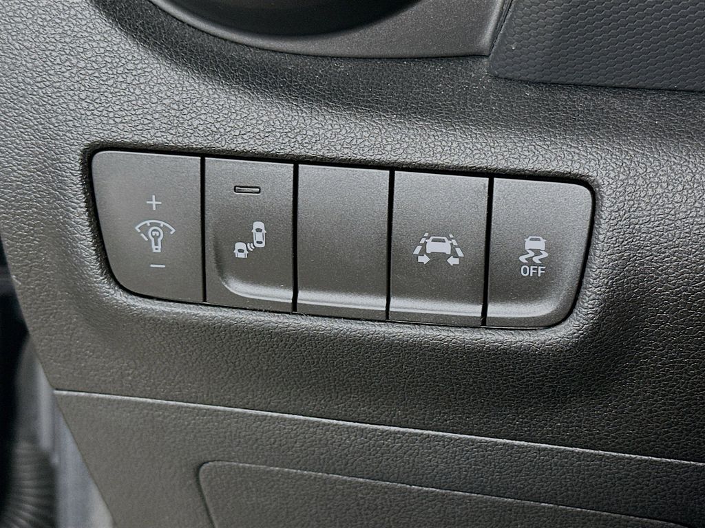 Thumbnail: 2019 Hyundai Kona - 26