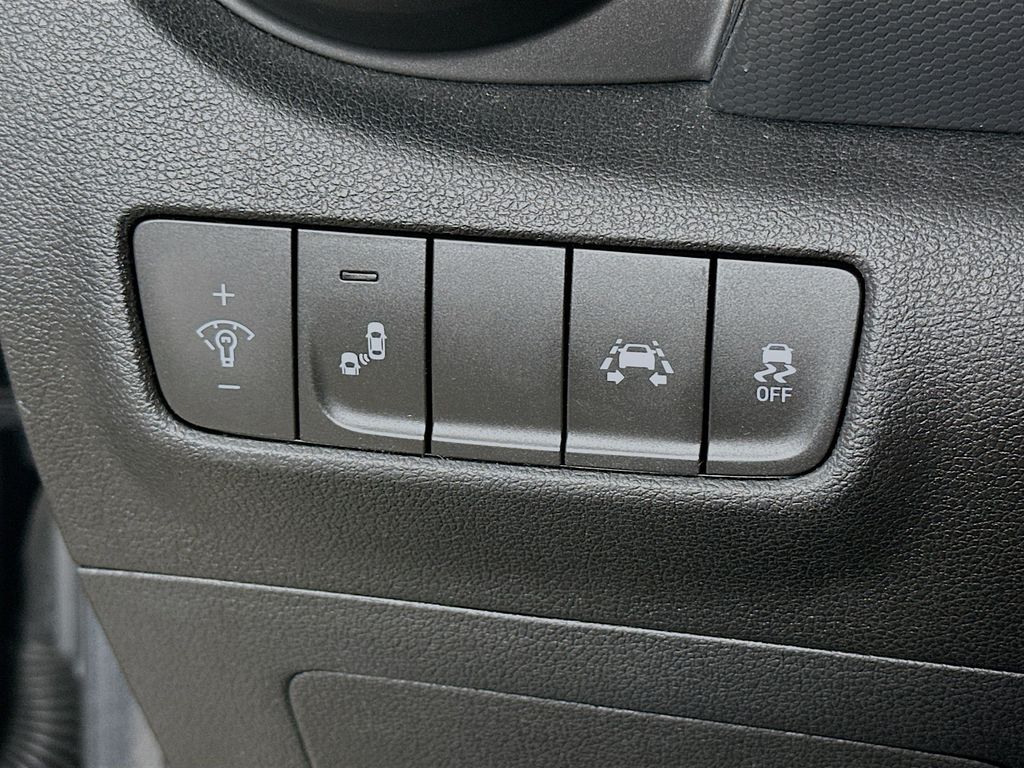 Thumbnail: 2019 Hyundai Kona - 26