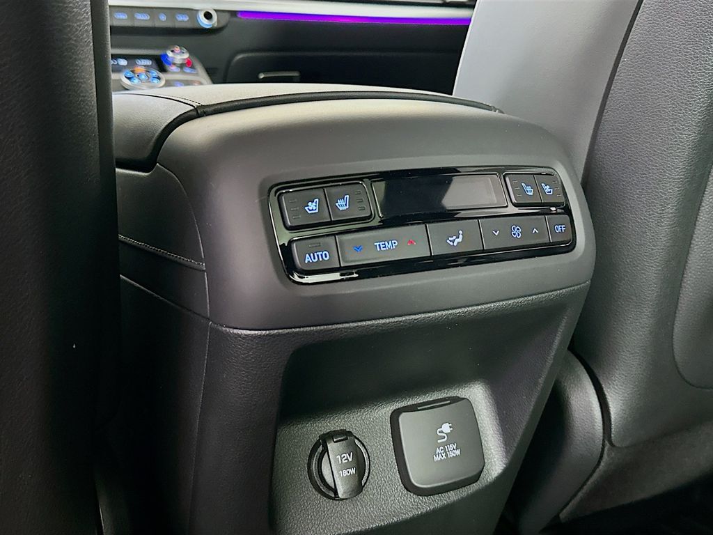 Thumbnail: 2023 Hyundai Palisade - 21