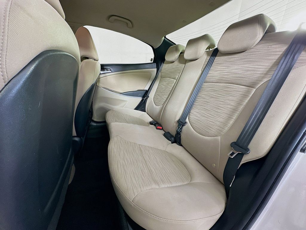 Thumbnail: 2015 Hyundai Accent - 13