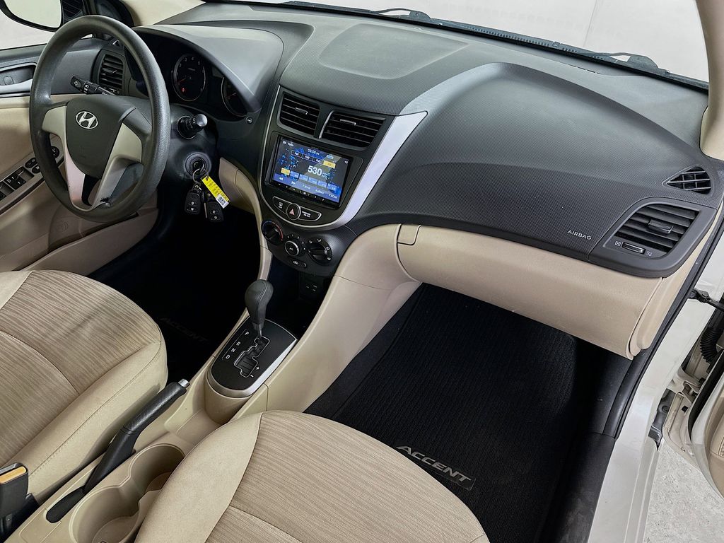 Thumbnail: 2015 Hyundai Accent - 29