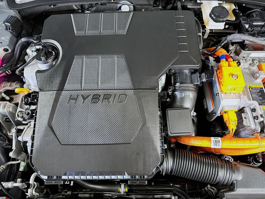 Thumbnail: 2021 Hyundai Elantra - 8