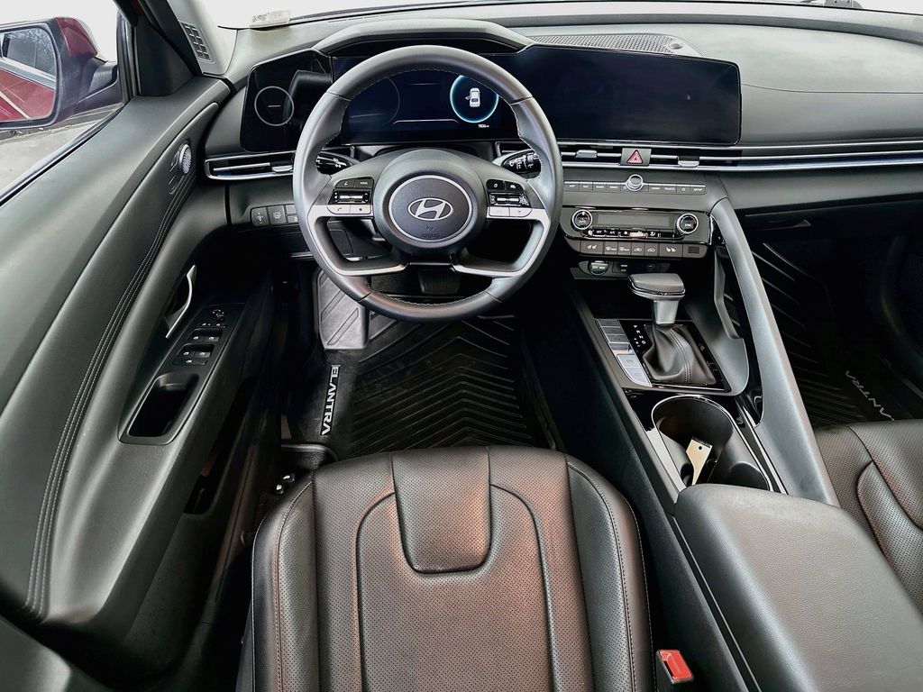 Thumbnail: 2024 Hyundai Elantra - 9