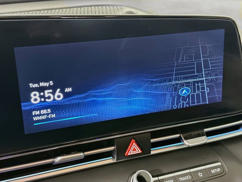 Thumbnail: 2024 Hyundai Elantra - 15