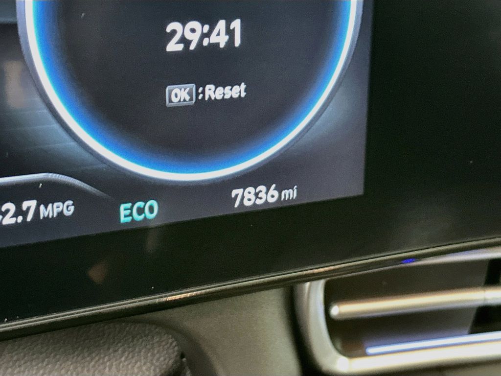 Thumbnail: 2024 Hyundai Elantra - 17