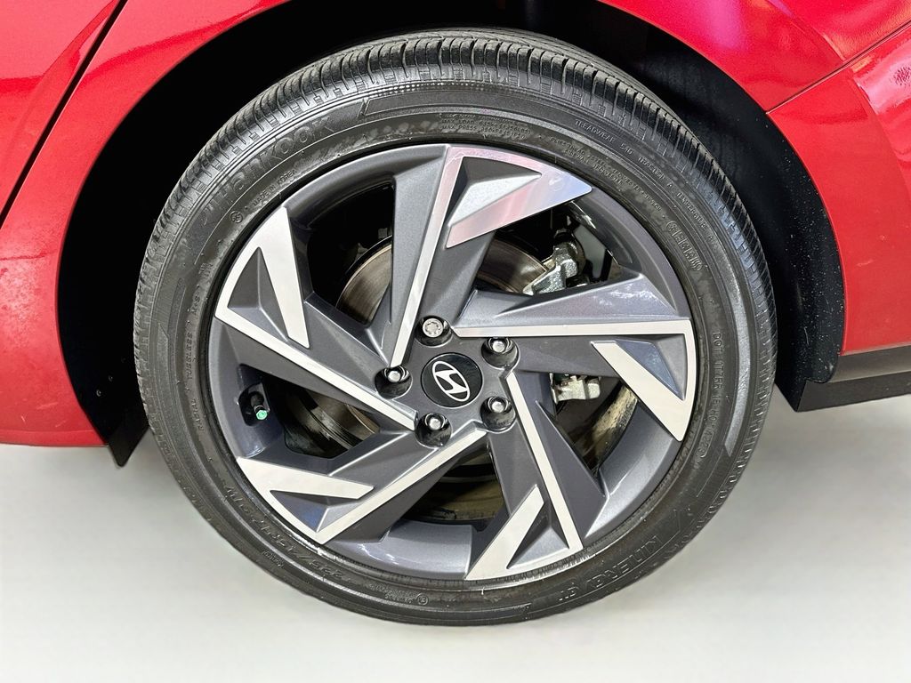 Thumbnail: 2024 Hyundai Elantra - 7
