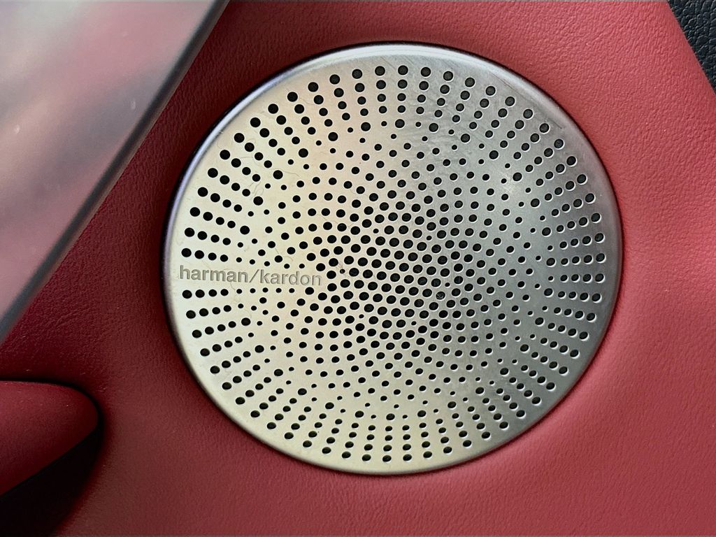 Thumbnail: 2018 Kia Stinger - 31