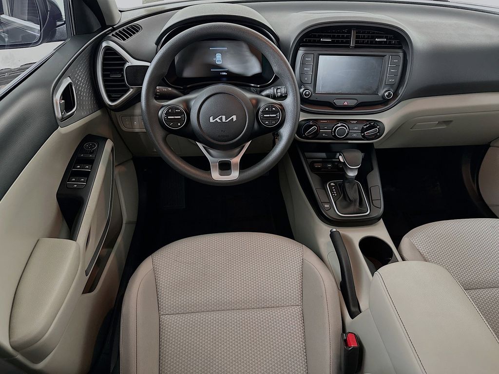 Thumbnail: 2025 Kia Soul - 8