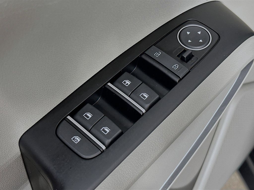 Thumbnail: 2025 Kia Soul - 28