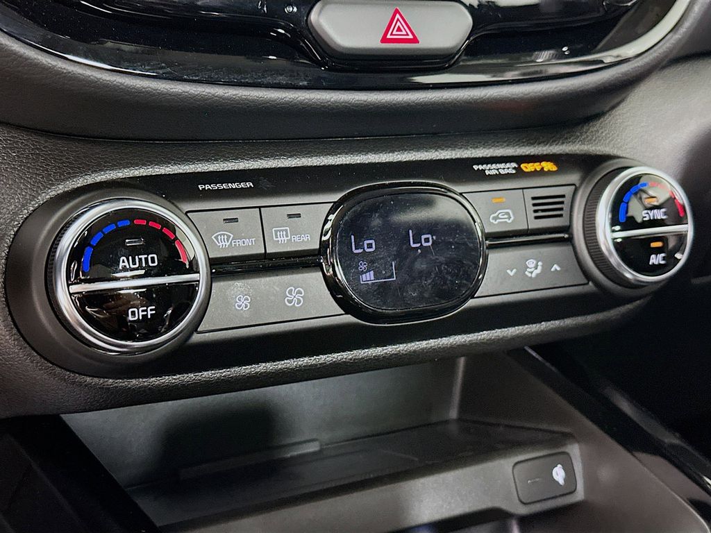 Thumbnail: 2025 Kia Soul - 22