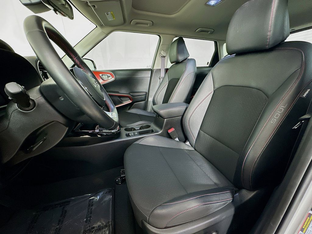 Thumbnail: 2023 Kia Soul - 10