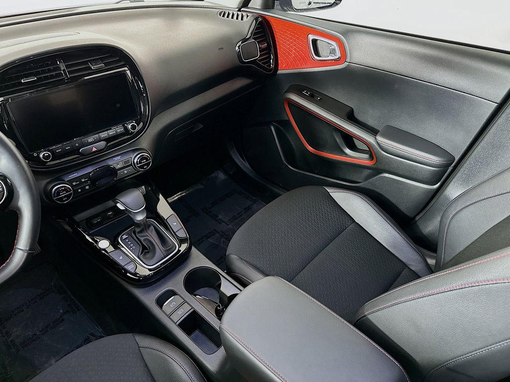 Thumbnail: 2023 Kia Soul - 13