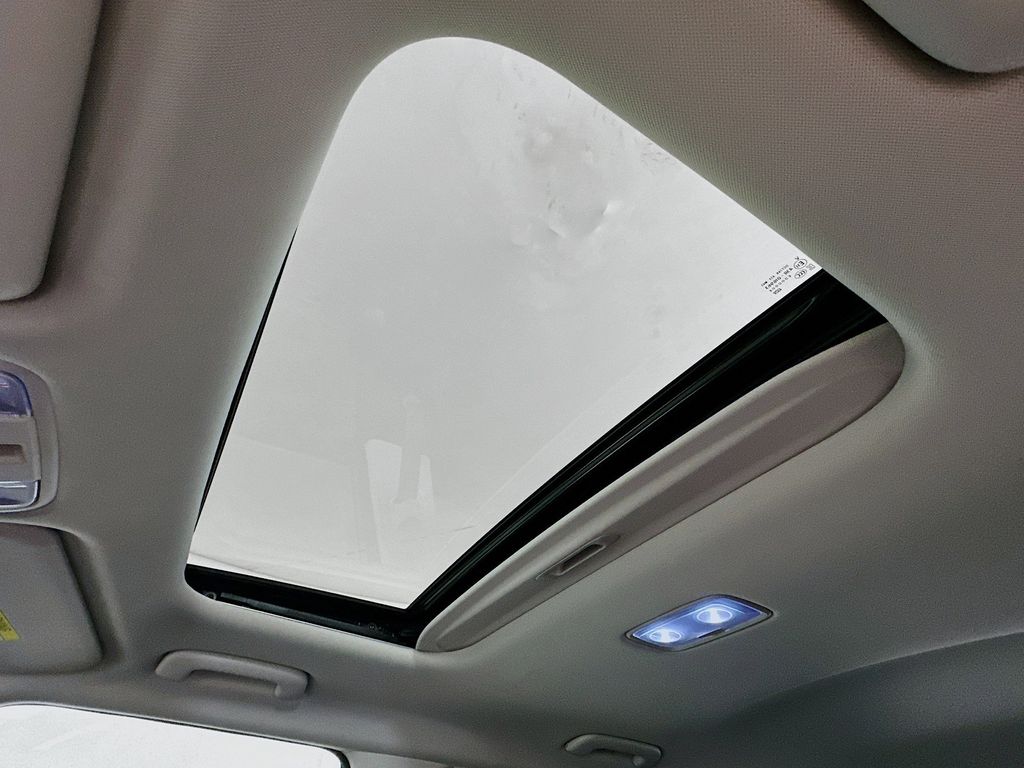 Thumbnail: 2023 Kia Soul - 32