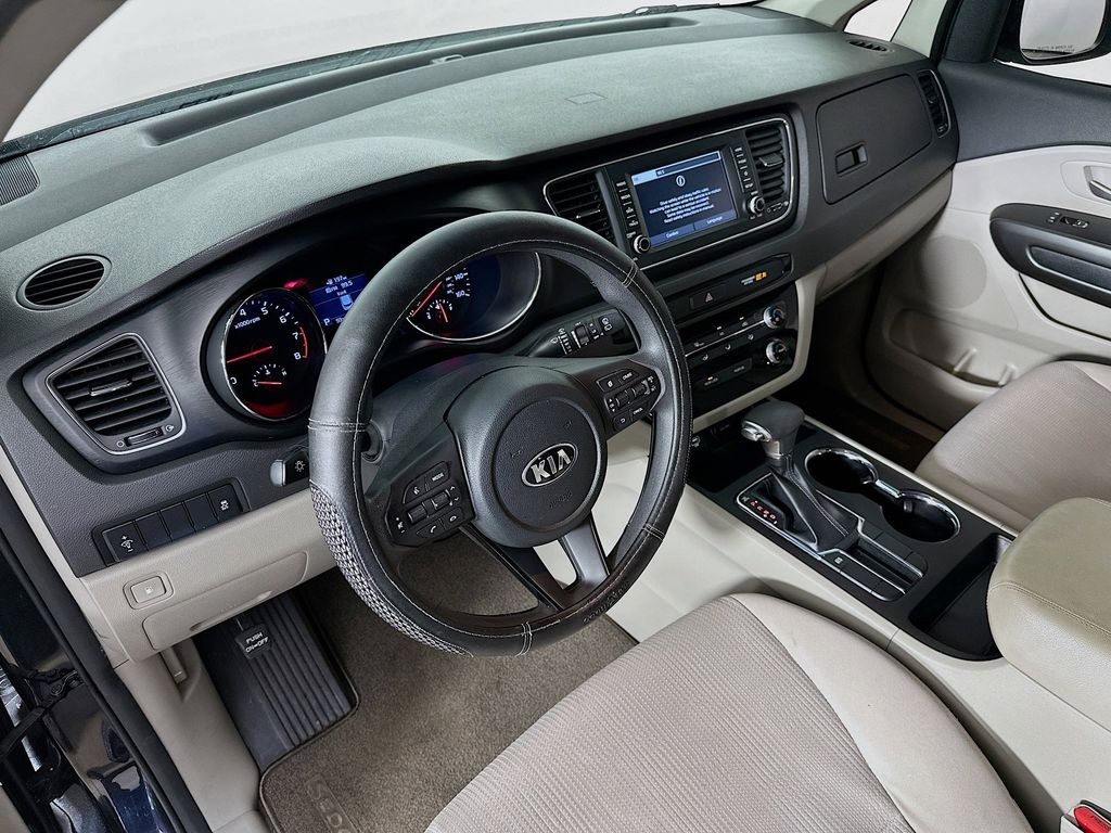 Thumbnail: 2019 Kia Sedona - 2