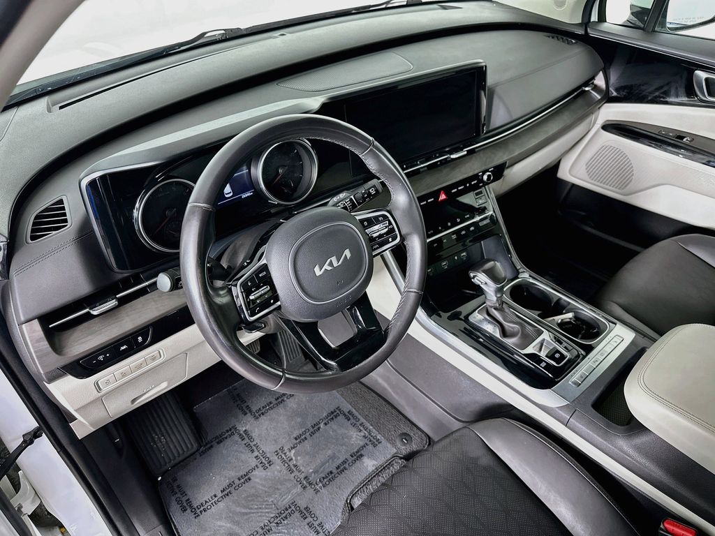 Thumbnail: 2024 Kia Carnival - 2