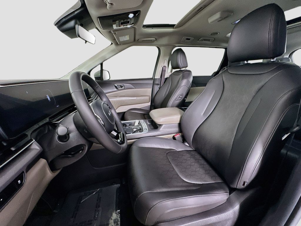 Thumbnail: 2025 Kia Carnival - 11