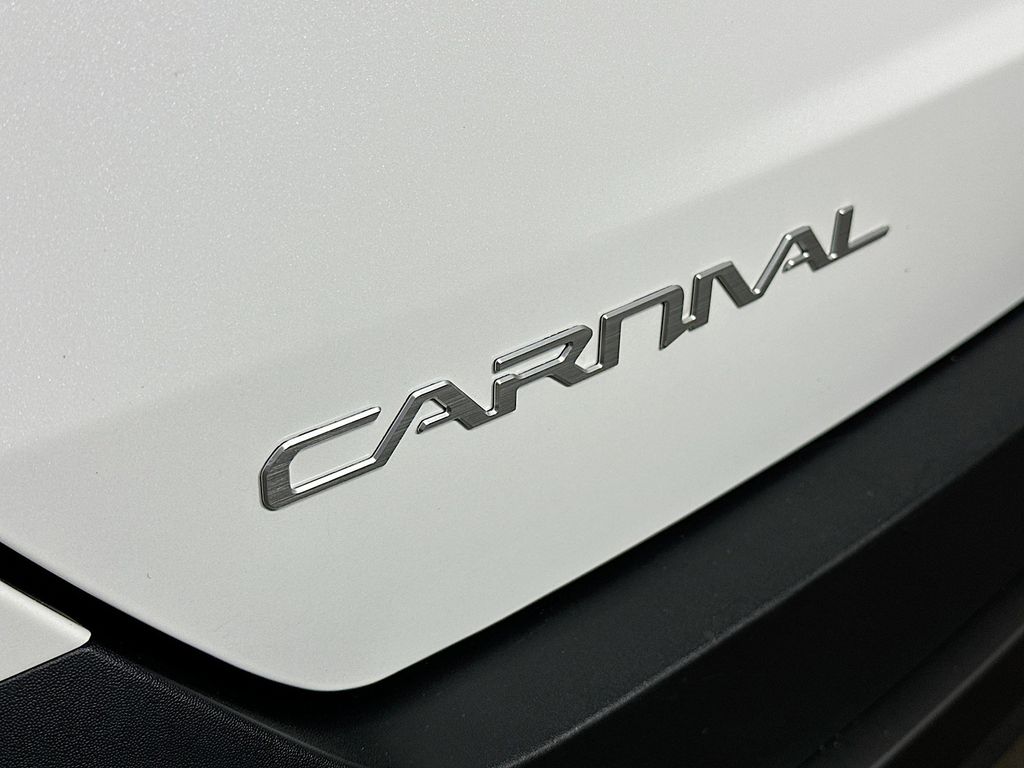 Thumbnail: 2025 Kia Carnival - 7