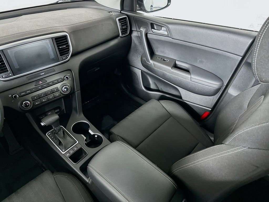 Thumbnail: 2020 Kia Sportage - 22