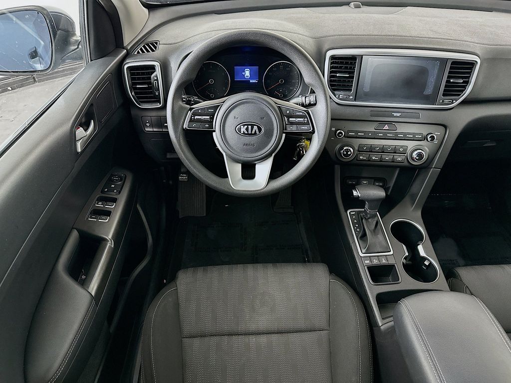 Thumbnail: 2020 Kia Sportage - 10