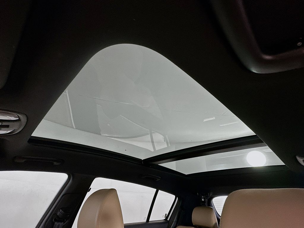 Thumbnail: 2021 Kia Sportage - 34