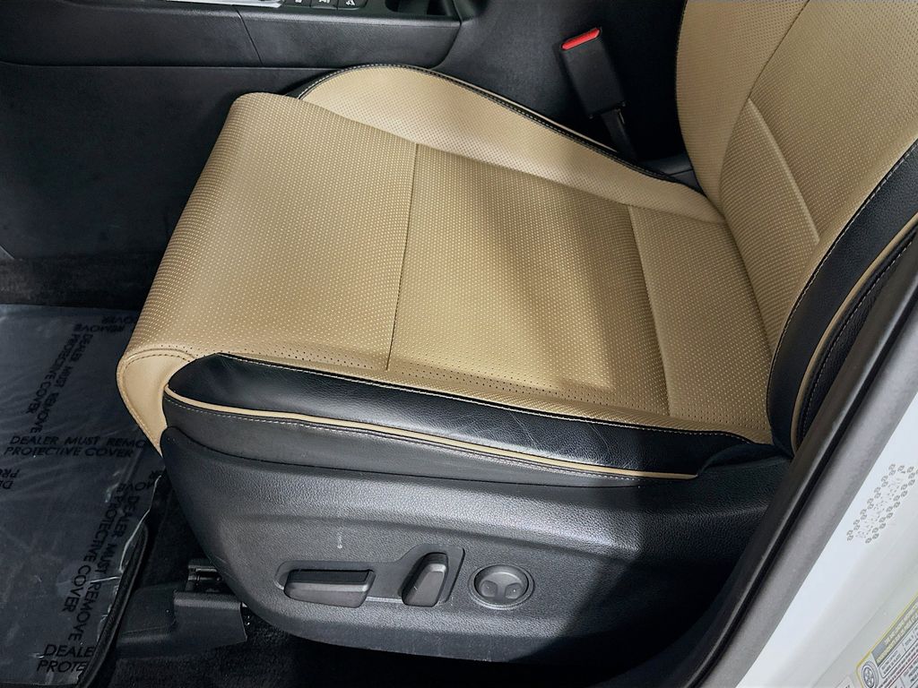 Thumbnail: 2021 Kia Sportage - 32