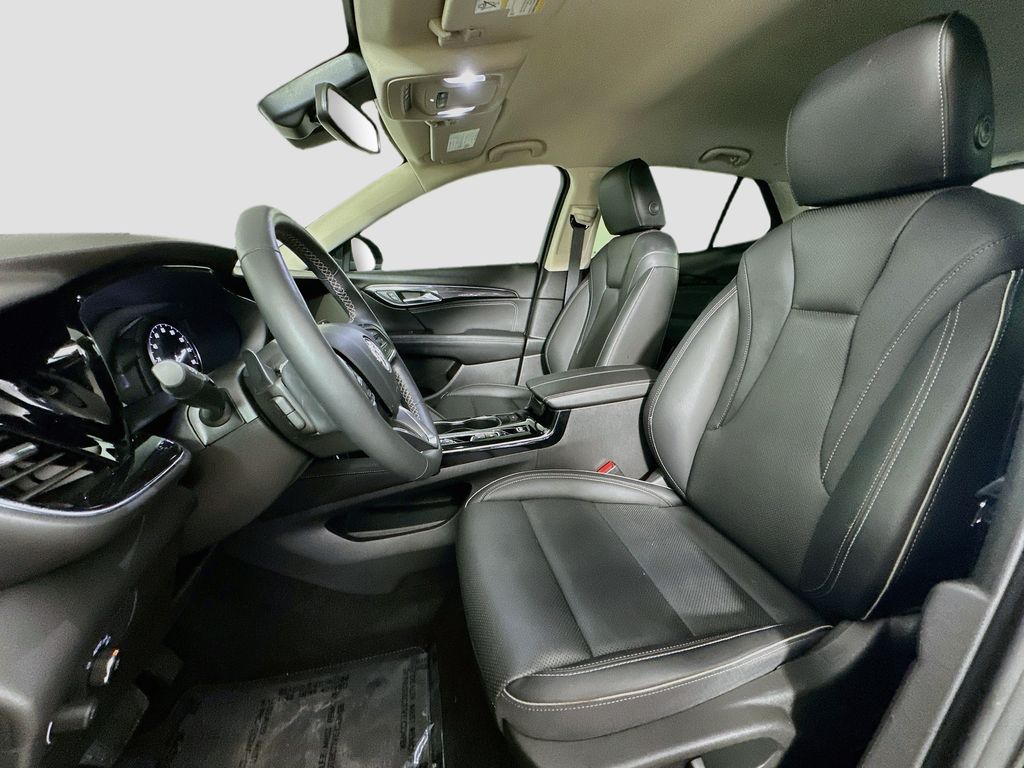 Thumbnail: 2023 Buick Envision - 10