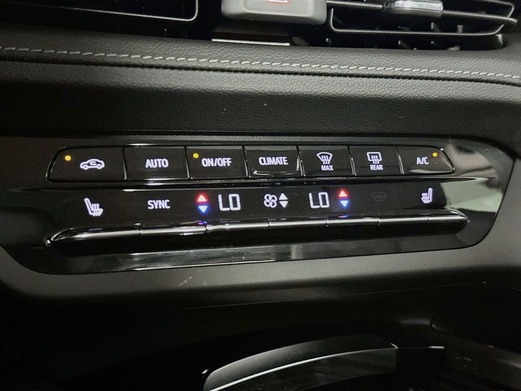 Thumbnail: 2023 Buick Envision - 23