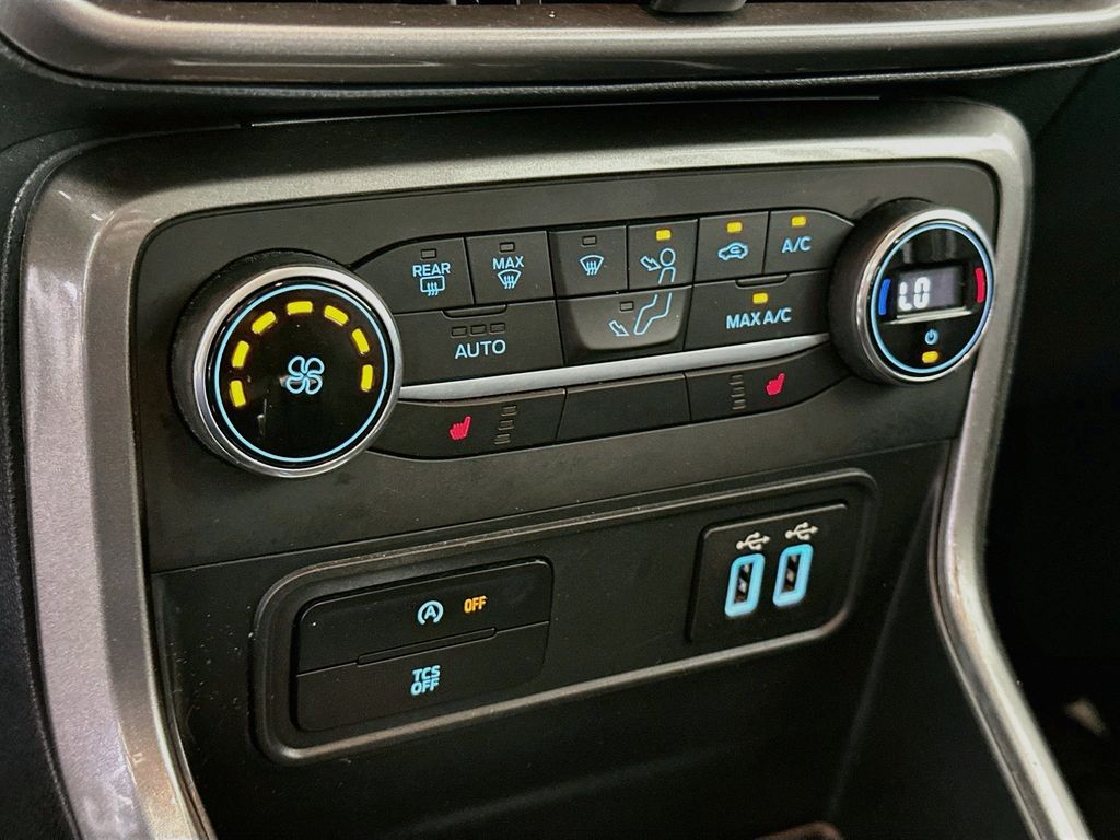 Thumbnail: 2021 Ford EcoSport - 22