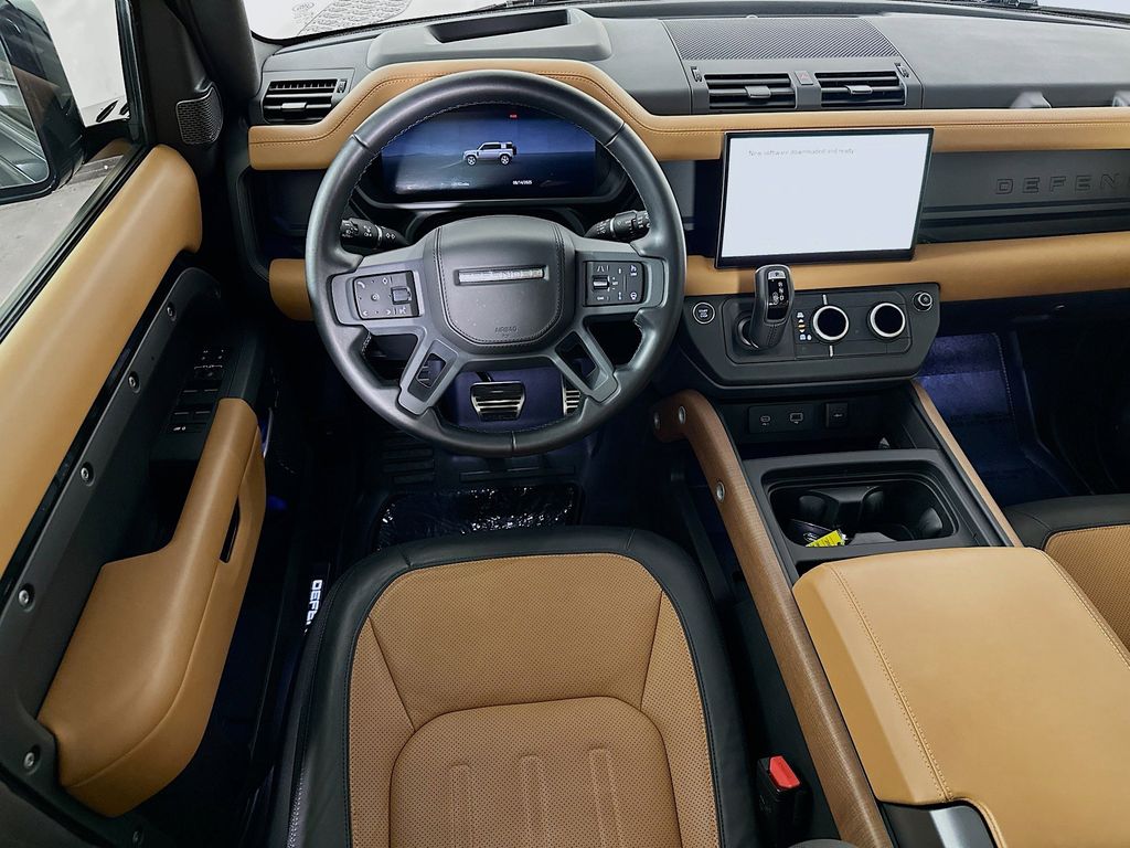 Thumbnail: 2024 Land Rover Defender - 8