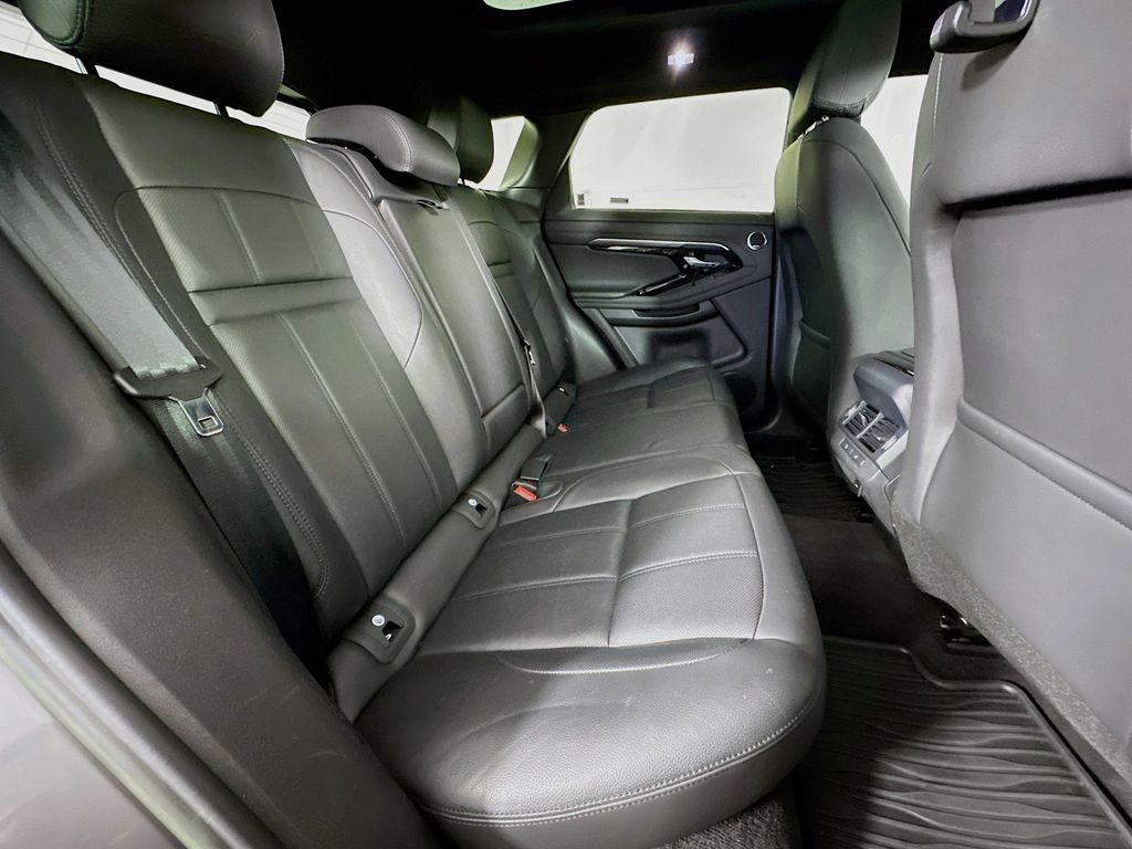 Thumbnail: 2023 Land Rover Range Rover Evoque - 32
