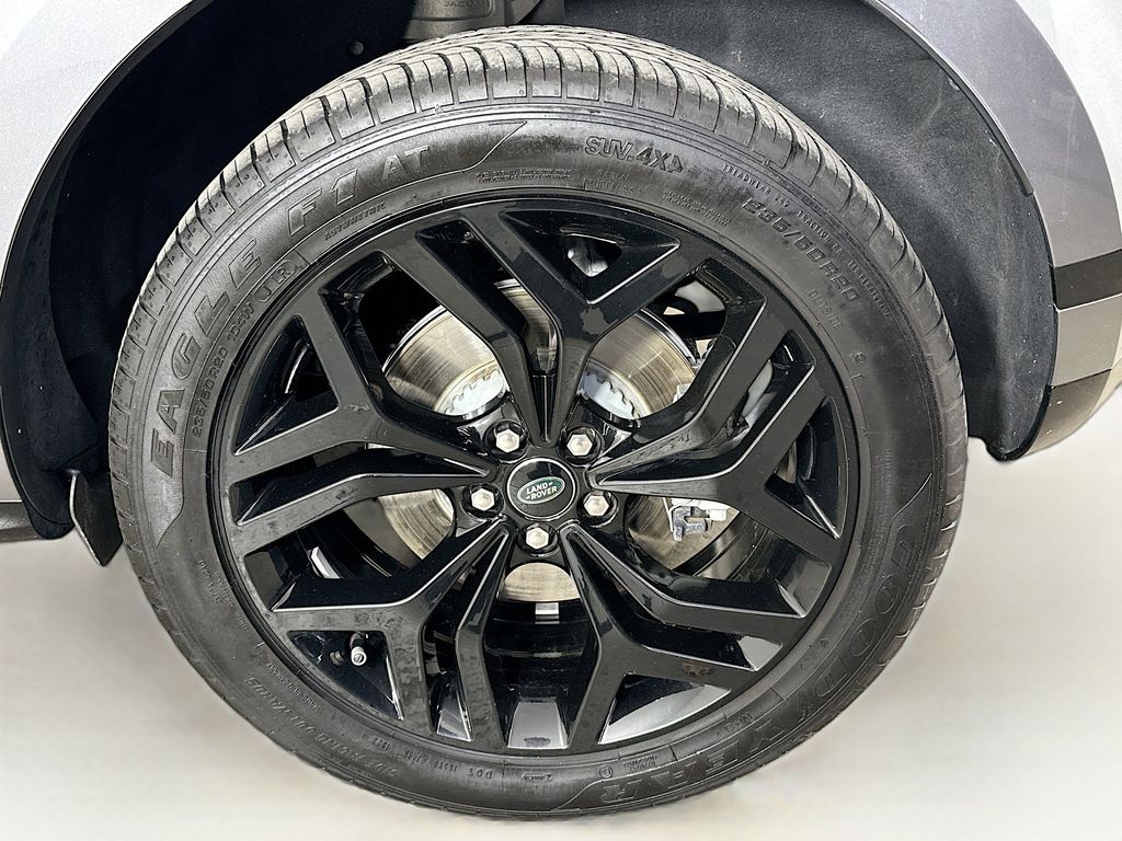 Thumbnail: 2023 Land Rover Range Rover Evoque - 7