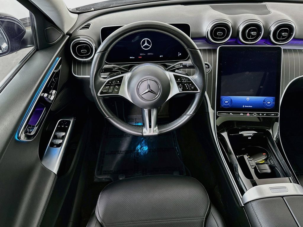 Thumbnail: 2024 Mercedes-Benz C-Class - 10