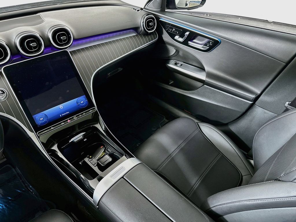 Thumbnail: 2024 Mercedes-Benz C-Class - 17