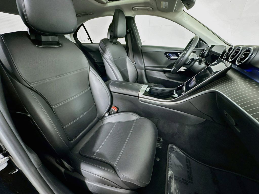 Thumbnail: 2024 Mercedes-Benz C-Class - 12