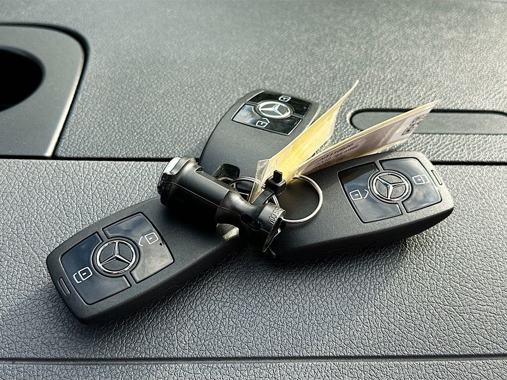 Thumbnail: 2022 Mercedes-Benz Sprinter - 15