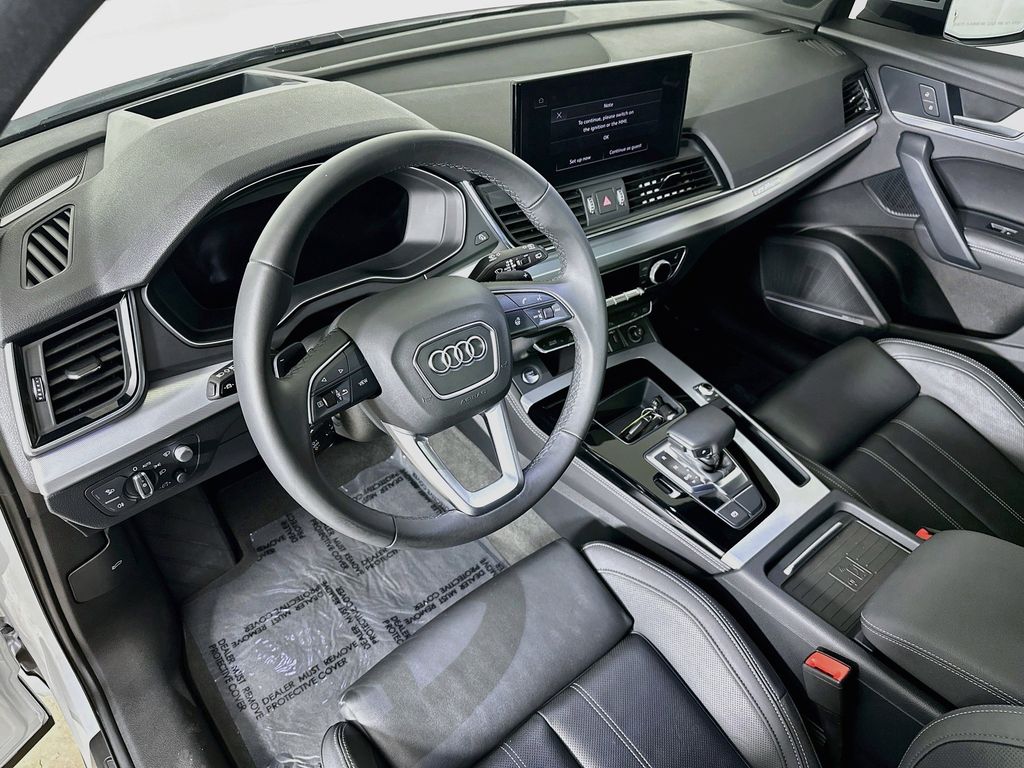 Thumbnail: 2023 Audi Q5 - 2