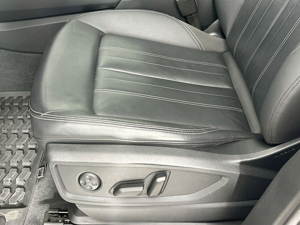 Thumbnail: 2021 Audi Q5 - 29