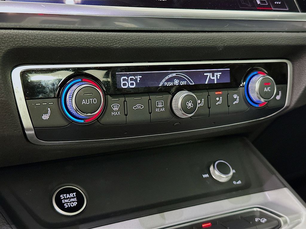 Thumbnail: 2024 Audi Q3 - 23