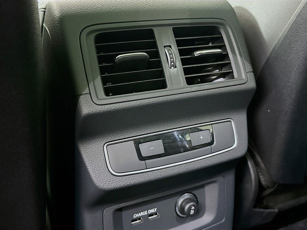 Thumbnail: 2023 Audi Q5 - 22