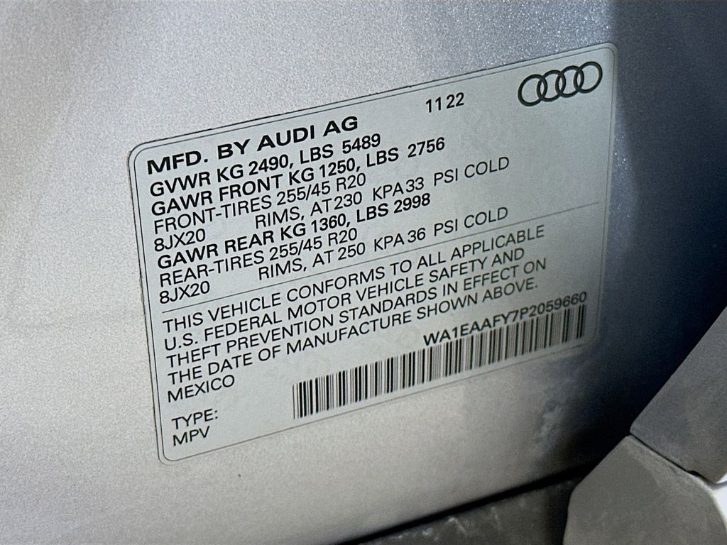 Thumbnail: 2023 Audi Q5 - 21