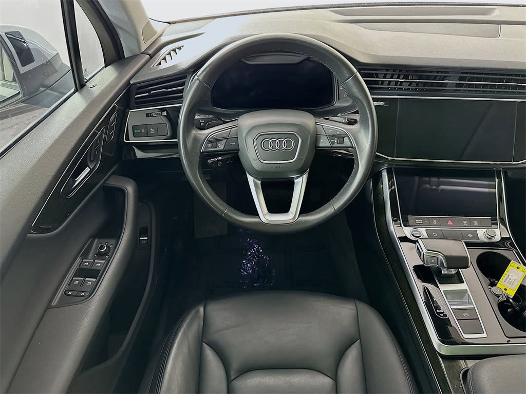 2022 Audi Q7 Premium Plus 9