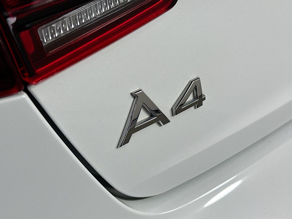 Thumbnail: 2019 Audi A4 - 7