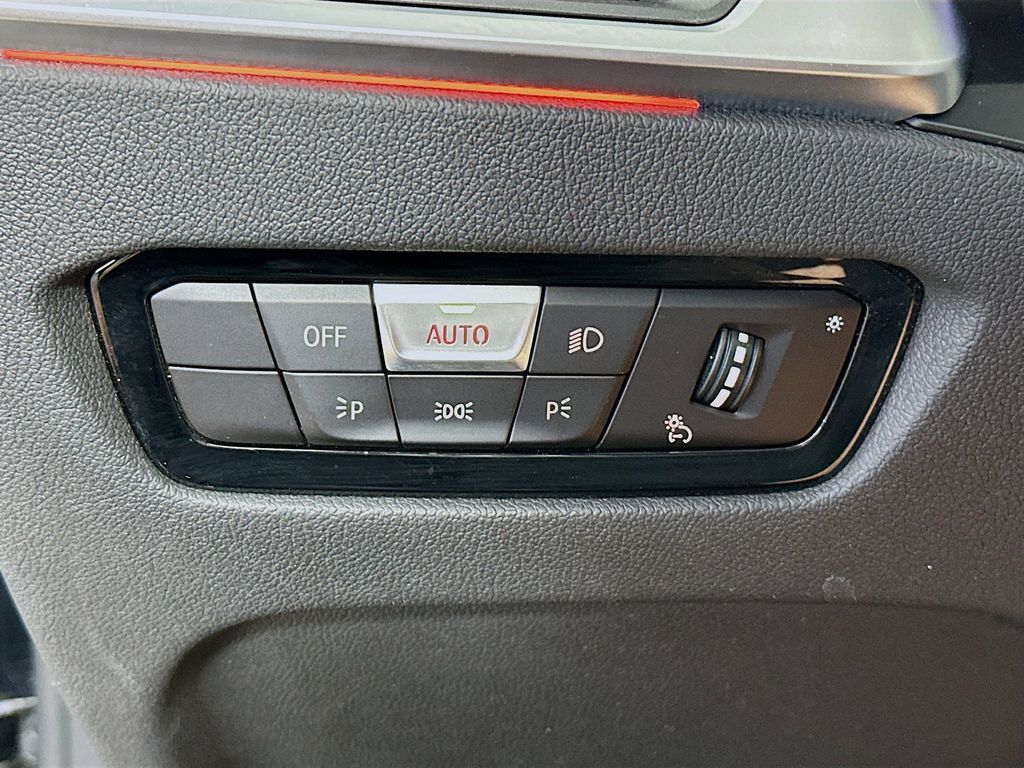 Thumbnail: 2022 BMW 4 Series - 28