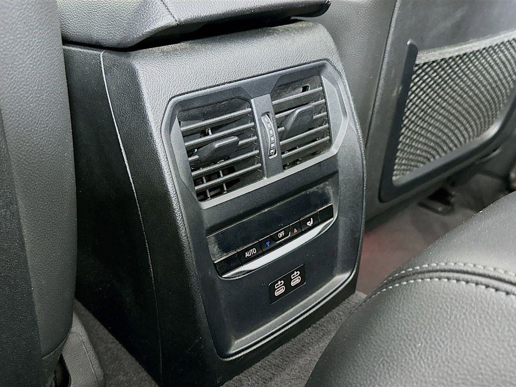 Thumbnail: 2022 BMW 4 Series - 22