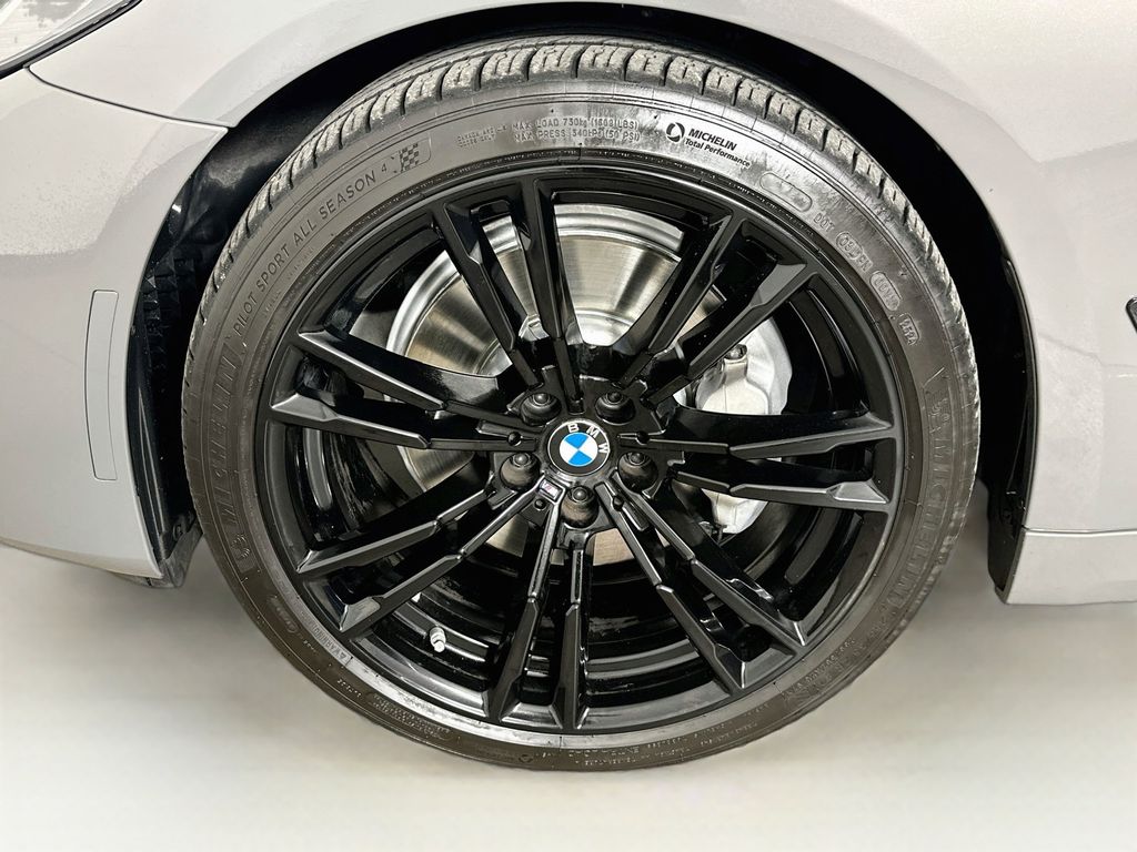 Thumbnail: 2022 BMW 5 Series - 8
