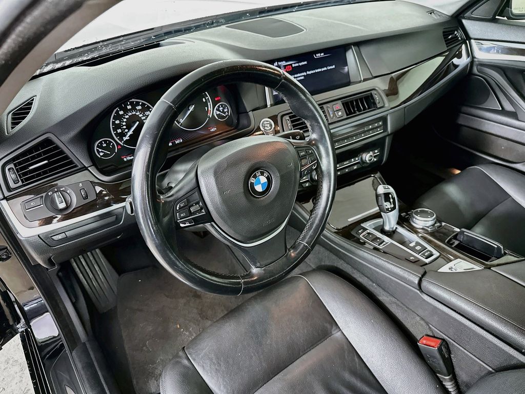 Thumbnail: 2015 BMW 5 Series - 2