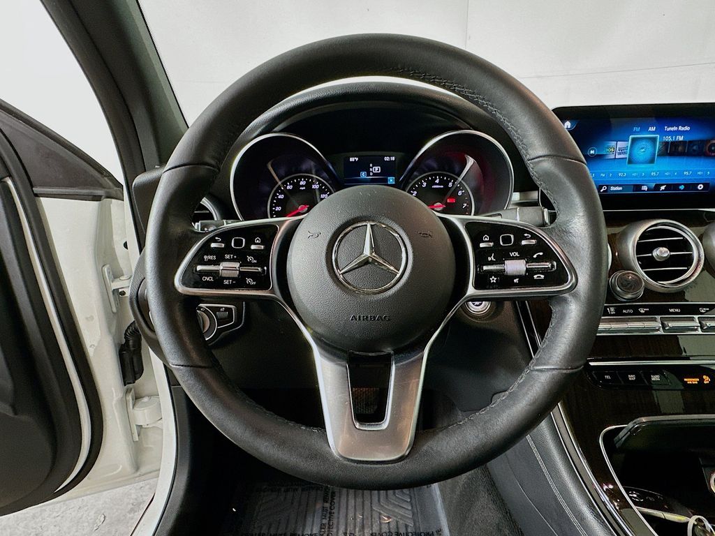Thumbnail: 2020 Mercedes-Benz GLC - 15