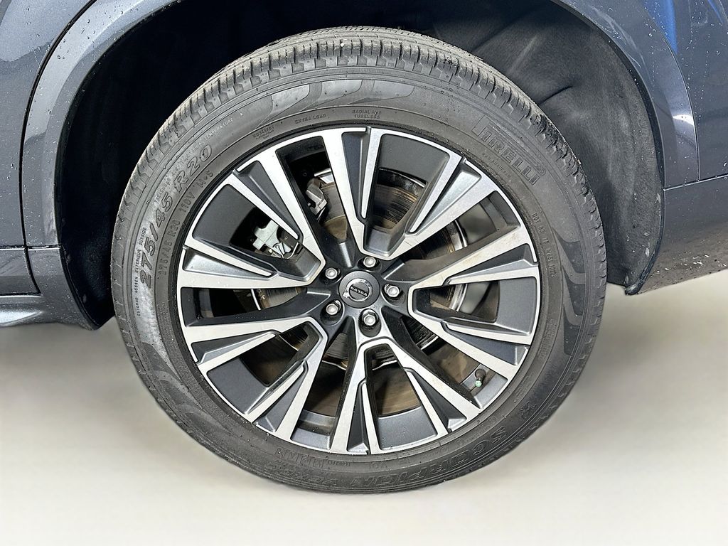 Thumbnail: 2022 Volvo XC90 - 8